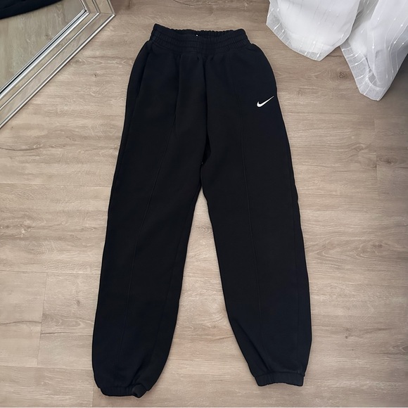 Nike Pants - Nike Black Sweatpants Sportswear